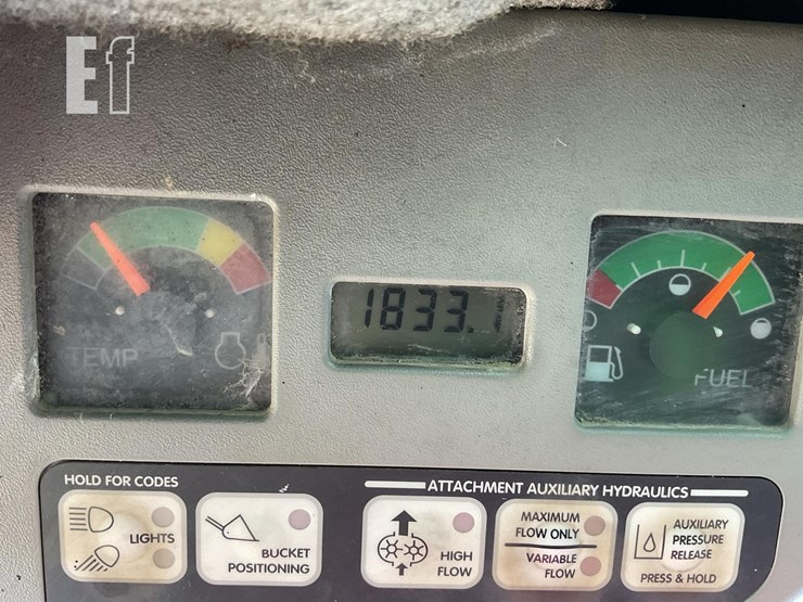 2007-bobcat-s205-image-18