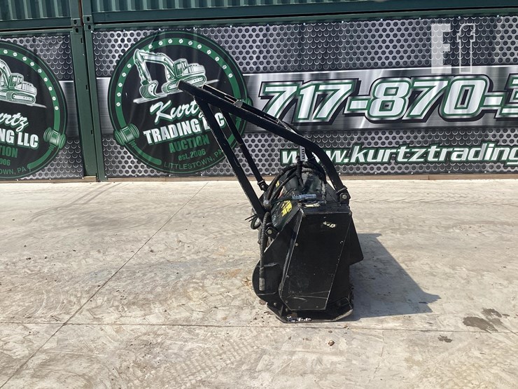 2023-gyro-trac-500hf-11711-image-1