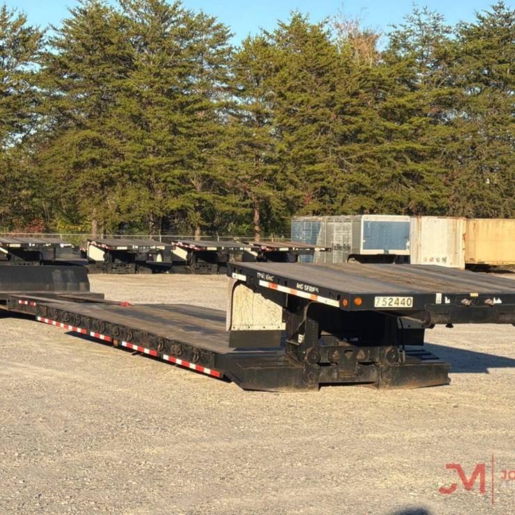 2010 TRAILKING TK70MED-492 RGN TRAILER