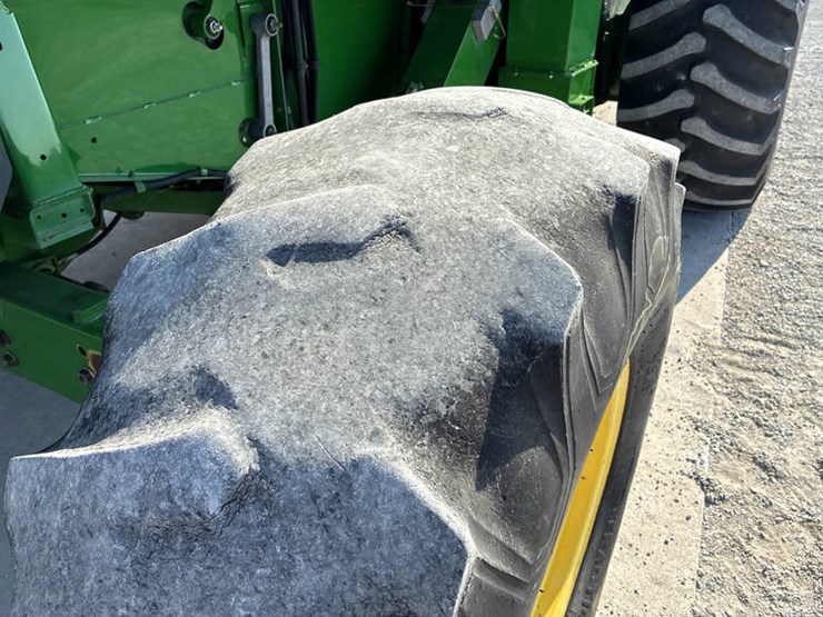 2001-john-deere-9750-image-52