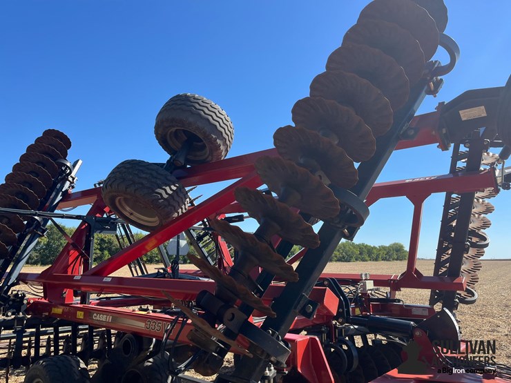 2015-case-ih-2015-image-18