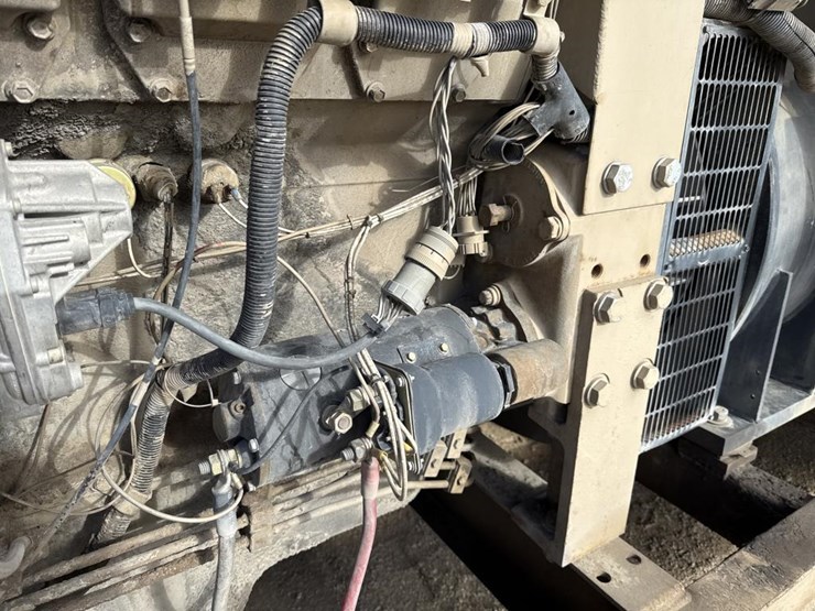 cummins-qst30-image-17