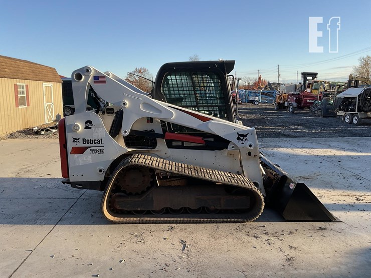 2018-bobcat-t740-image-5