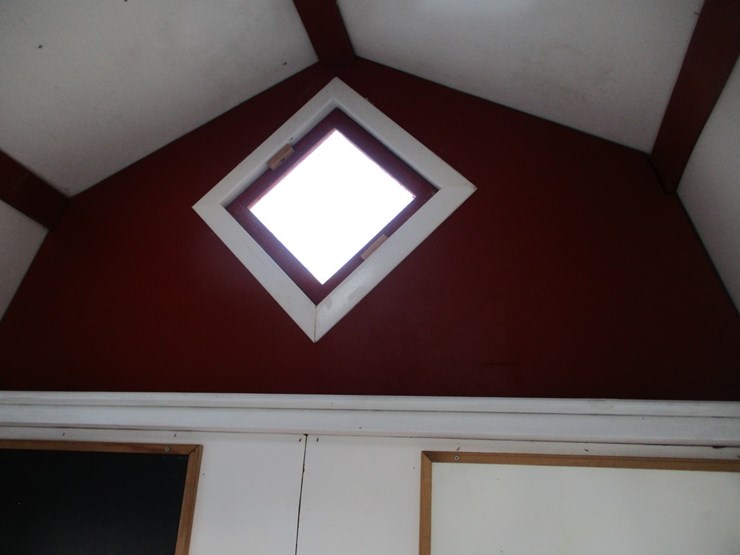 #435-•-6'x8'-play-house-w/-loft-used-image-6