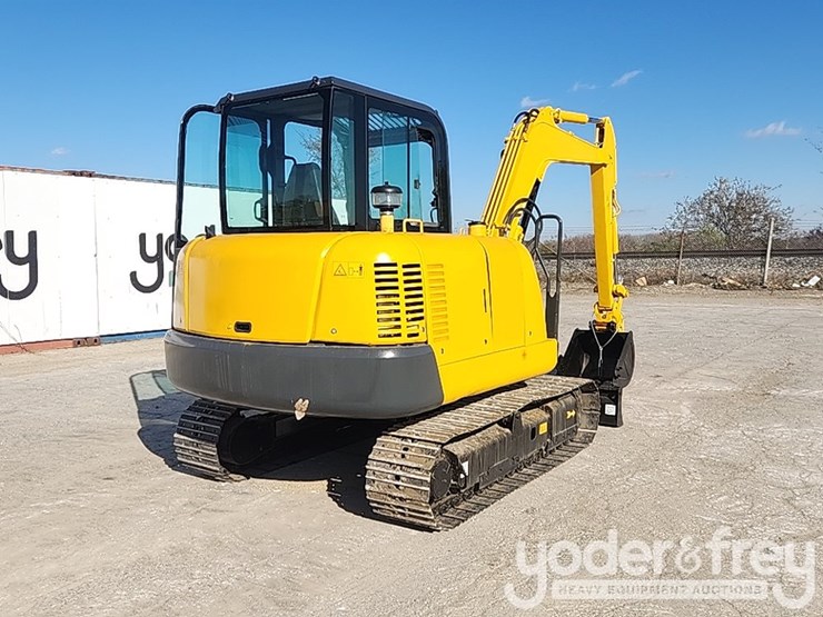 2020-komatsu-pc56-7-image-5