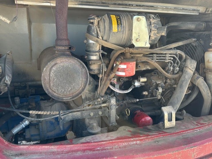 takeuchi-tb145-image-38