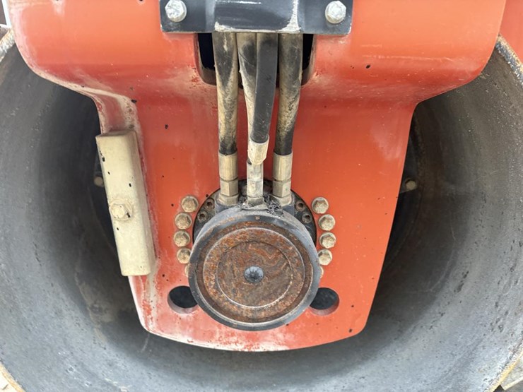 #1891-•-2011-dynapac-cc12000-roller-image-41