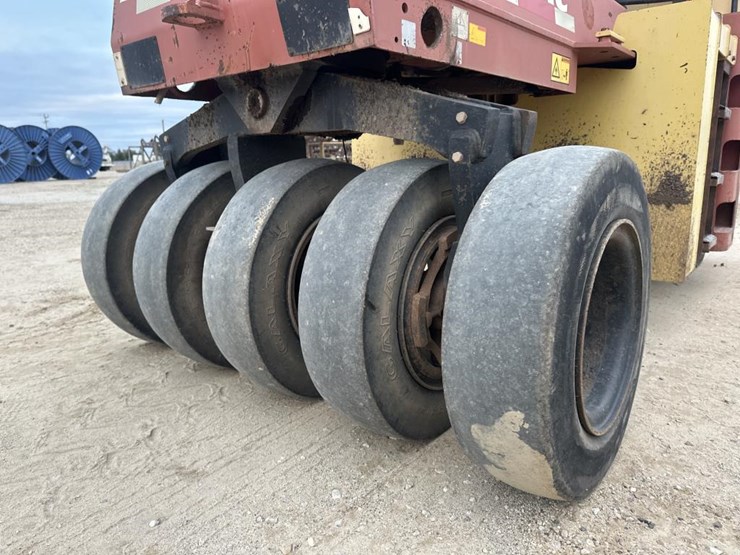 2007-dynapac-cp142-image-24