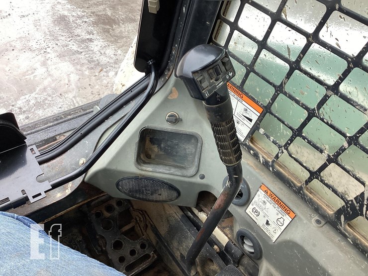 2014-bobcat-t650-image-16