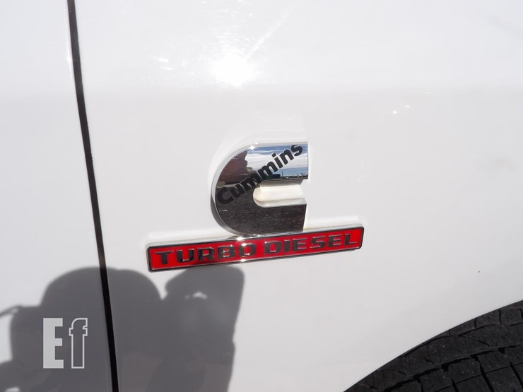 2022-dodge-2500-image-21