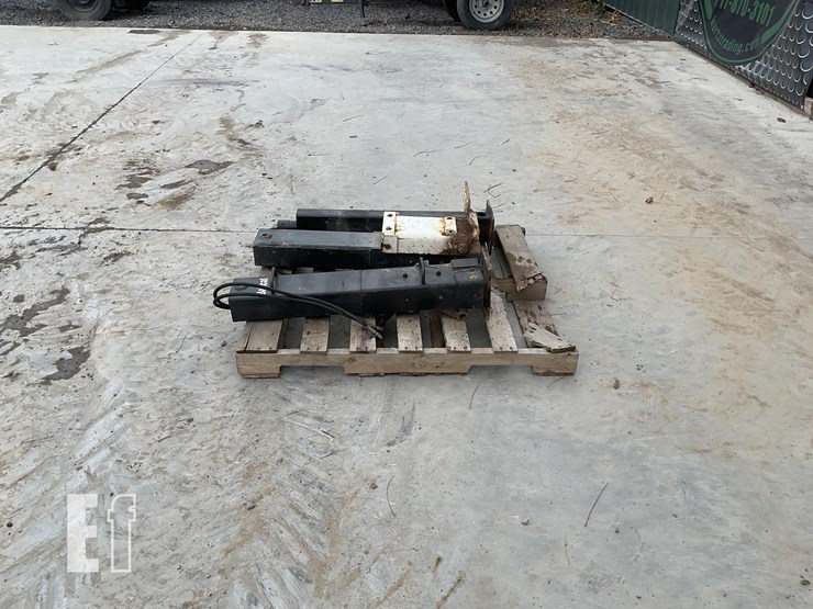 bobcat-rear-stabilizer-image-2