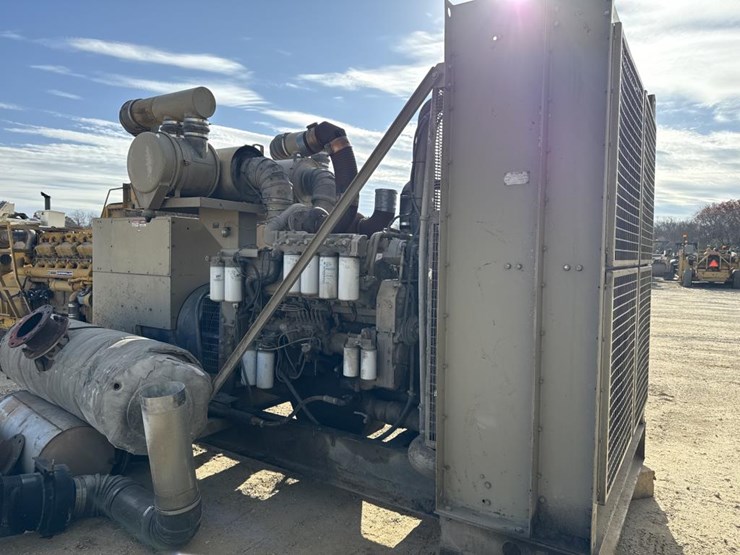 cummins-qst30-image-3