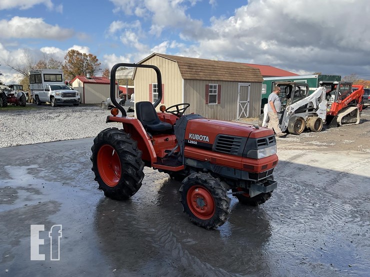 1995-kubota-l2900-image-6