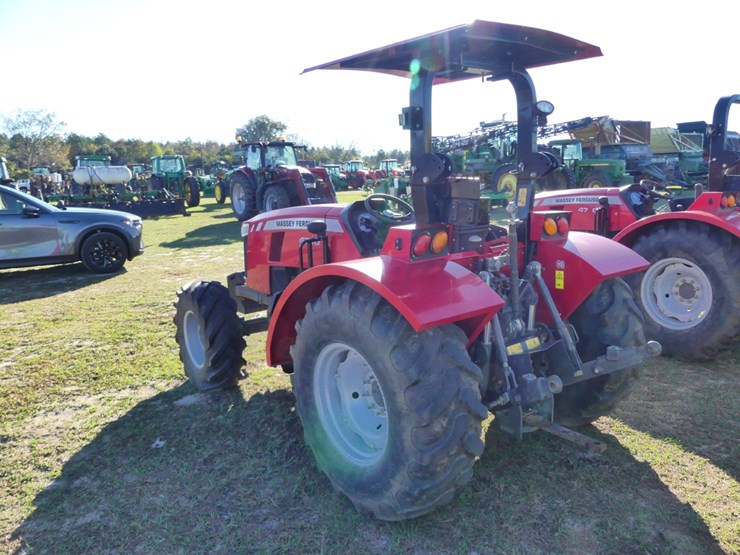 massey-ferguson-4710-image-10