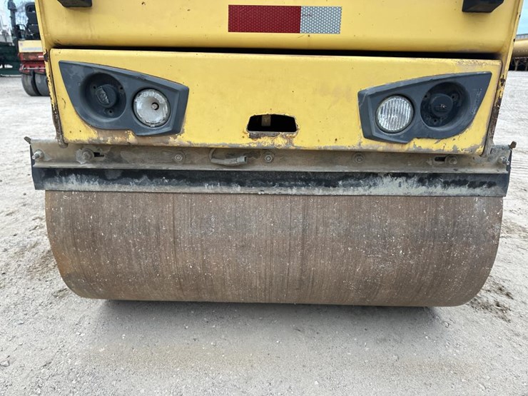 2015-bomag-bw120-image-29