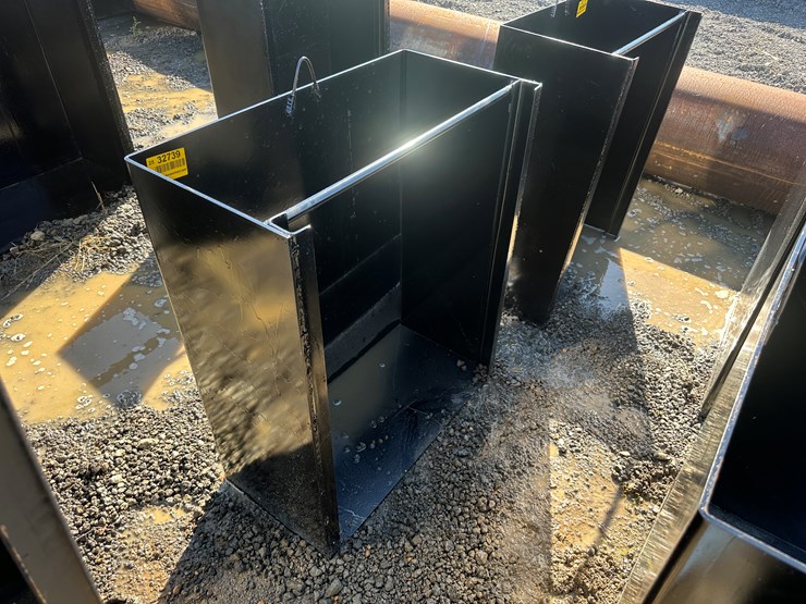 #32739-•-30"x3'-flashboard-pipe-riser-image-2