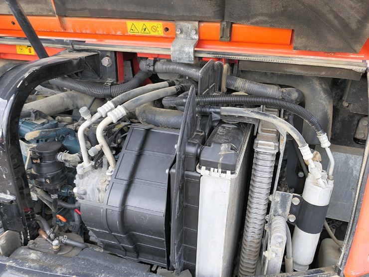 2018-kubota-kx080-image-18