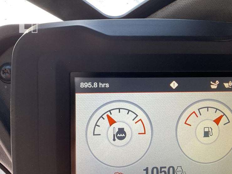 2020-bobcat-t76-image-22