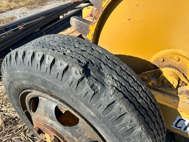 #32823-•-4'-aerator-roller-image-9