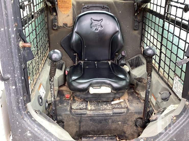 2014-bobcat-t650-image-14