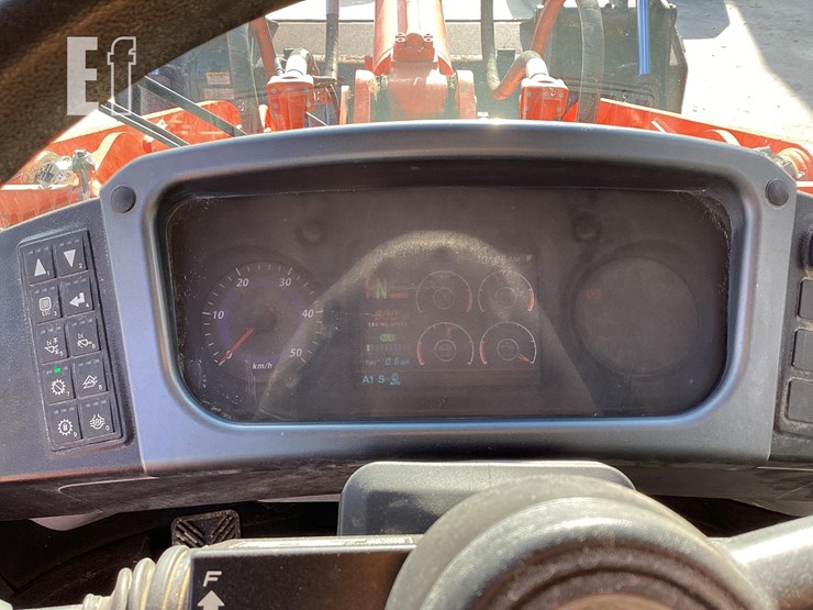 2017-doosan-dl250-5-image-15