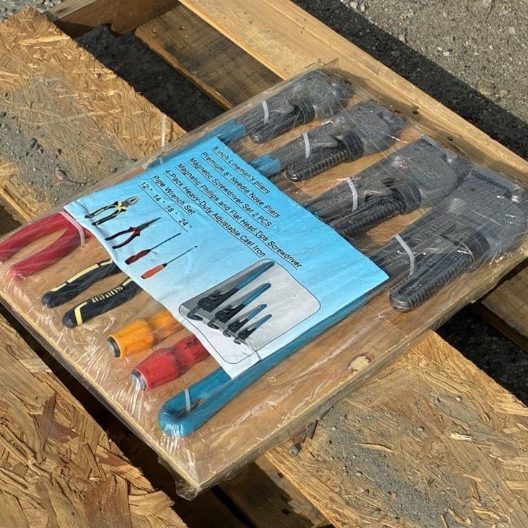 Cast Iron Pipe Wrench Set (QTY 4)