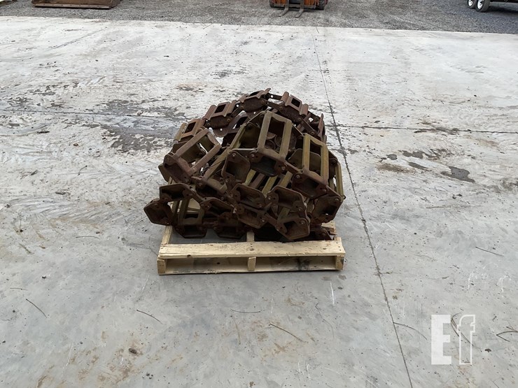 other-steel-tracks-image-3