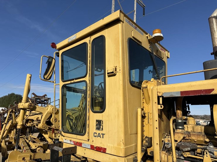 1984-caterpillar-140g-image-10