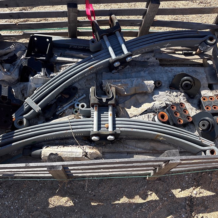 #24865 • LEAF SPRINGS