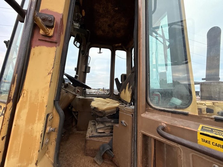 1988-caterpillar-936e-image-52