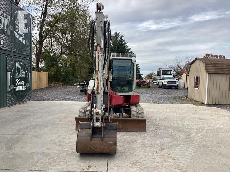 2013-takeuchi-tb180fr-image-7