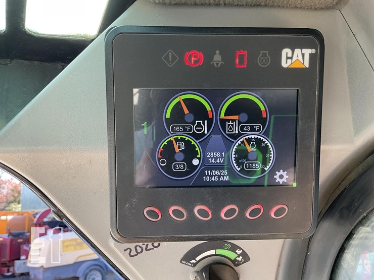 2020-caterpillar-259d3-image-20