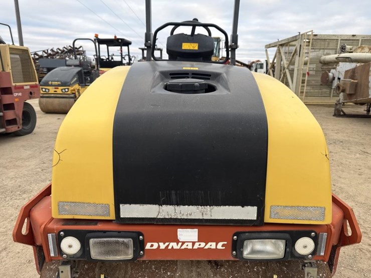 #1891-•-2011-dynapac-cc12000-roller-image-11