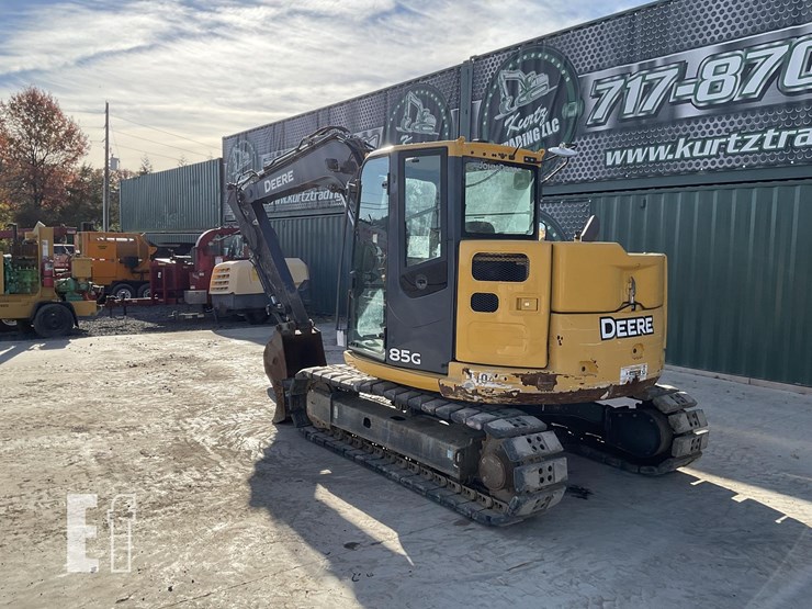 2020-deere-85g-image-2