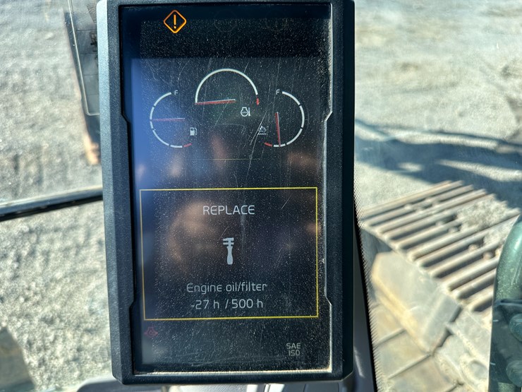 #32825-•-volvo-ec200e-crawler-excavator-image-105