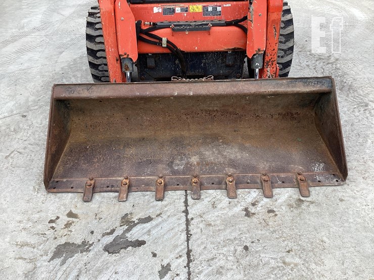 2022-kubota-ssv75-image-9