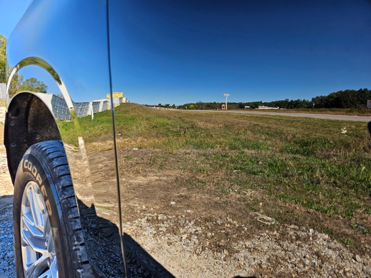 2022-gmc-yukon-xl-image-75