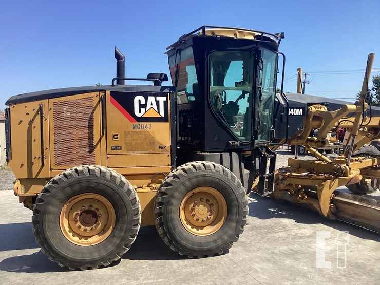 2009-caterpillar-140m-image-6