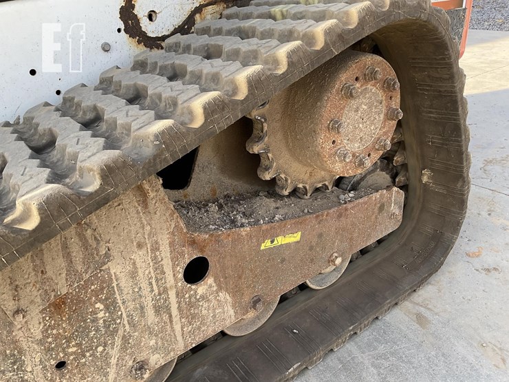 2014-bobcat-t650-image-9