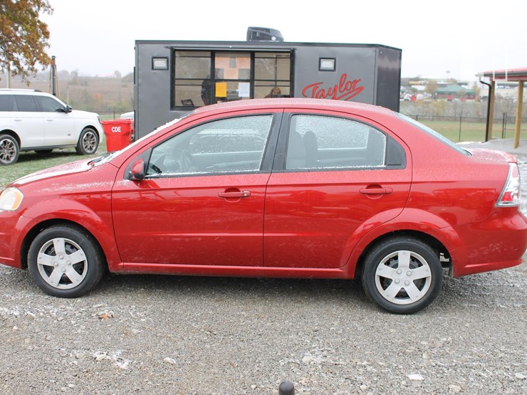 chevrolet-aveo-image-2
