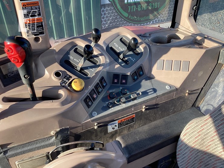 2012-kubota-m126x-image-12