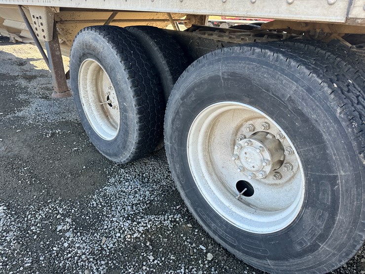 #32744-•-1989-international-f-2575-t/a-daycab-truck-tractor-vin:-1hszjg2r7kh666552-image-45