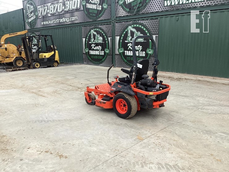 2019-kubota-z724x-image-2