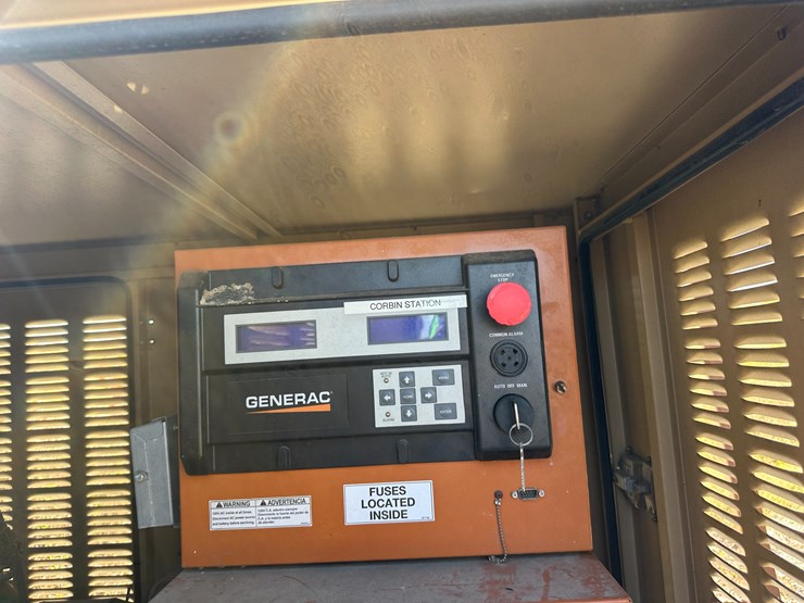 john-deere-4024t-image-35