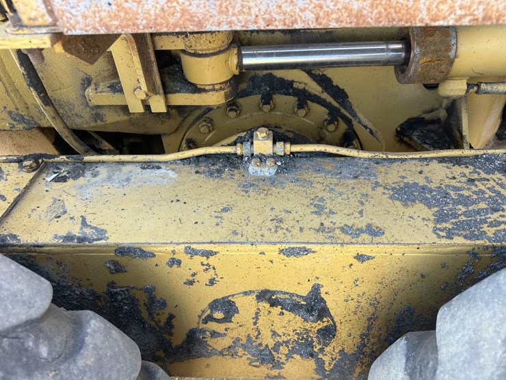 1984-caterpillar-140g-image-61