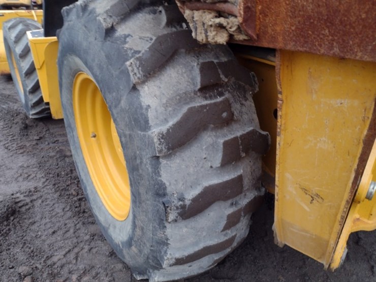 deere-310sl-image-25