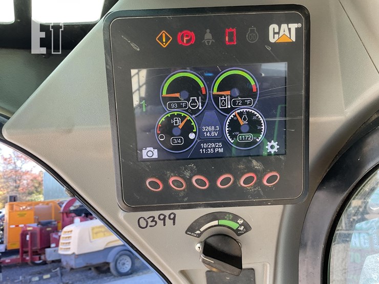 2019-caterpillar-259d-image-21