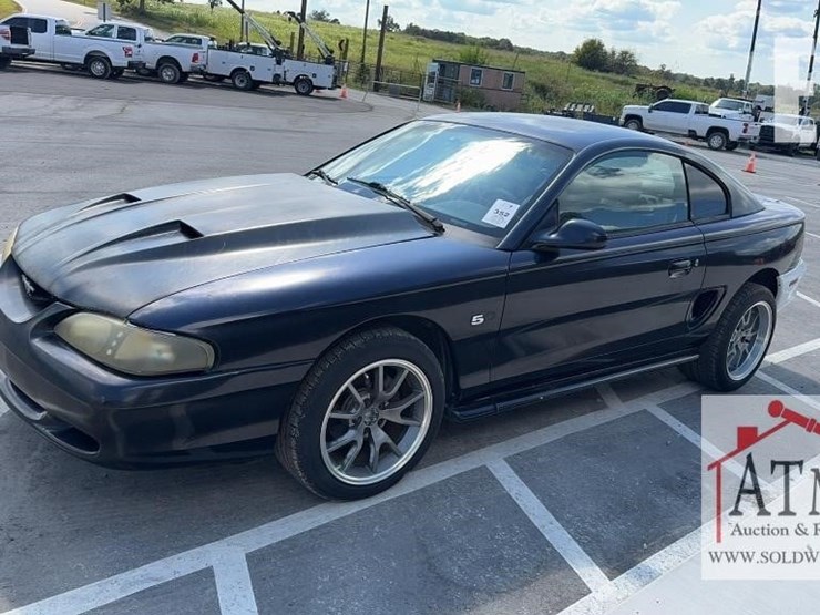 1994-ford-mustang-gt-image-7