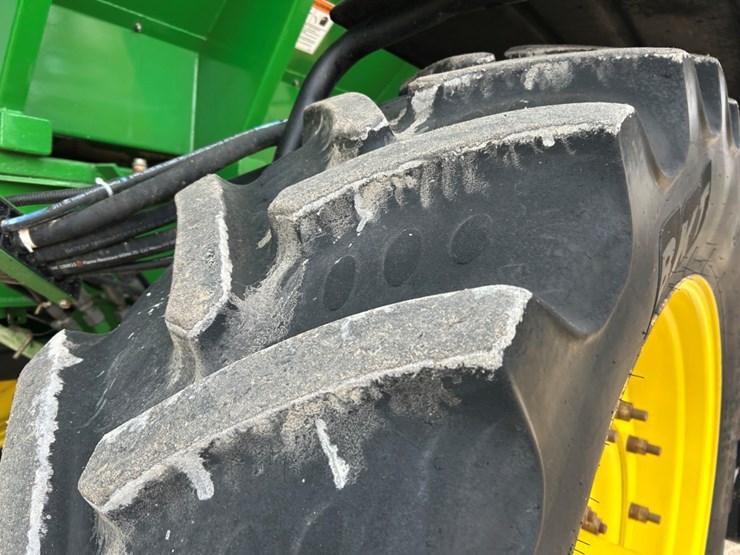 2012-john-deere-4940-image-64
