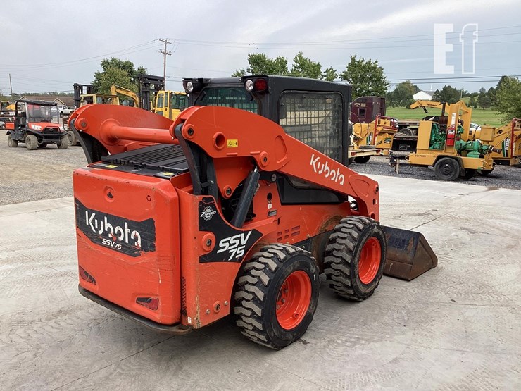 2022-kubota-ssv75-image-4